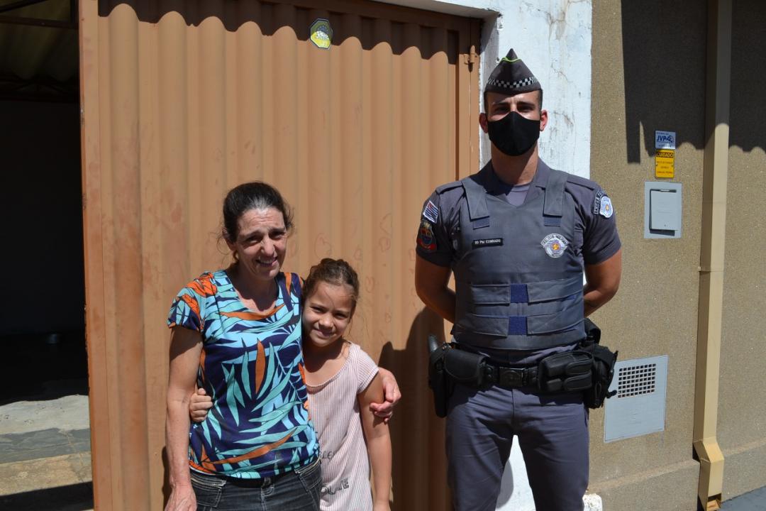 Foto 2 de 3 — Salvou de novo! Anjo da guarda das crianças é de Araraquara e tem nome: Conrado